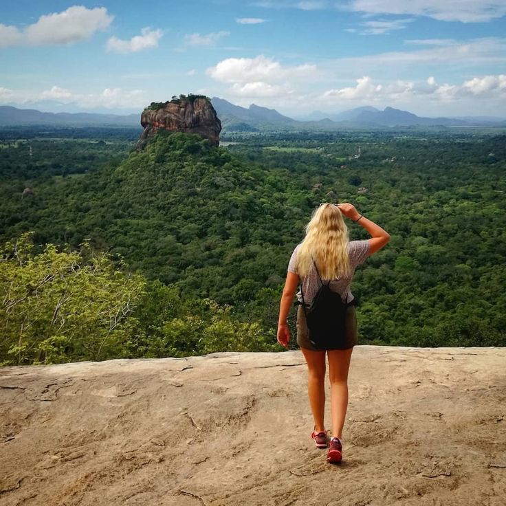 pidurangala rock sri lanka