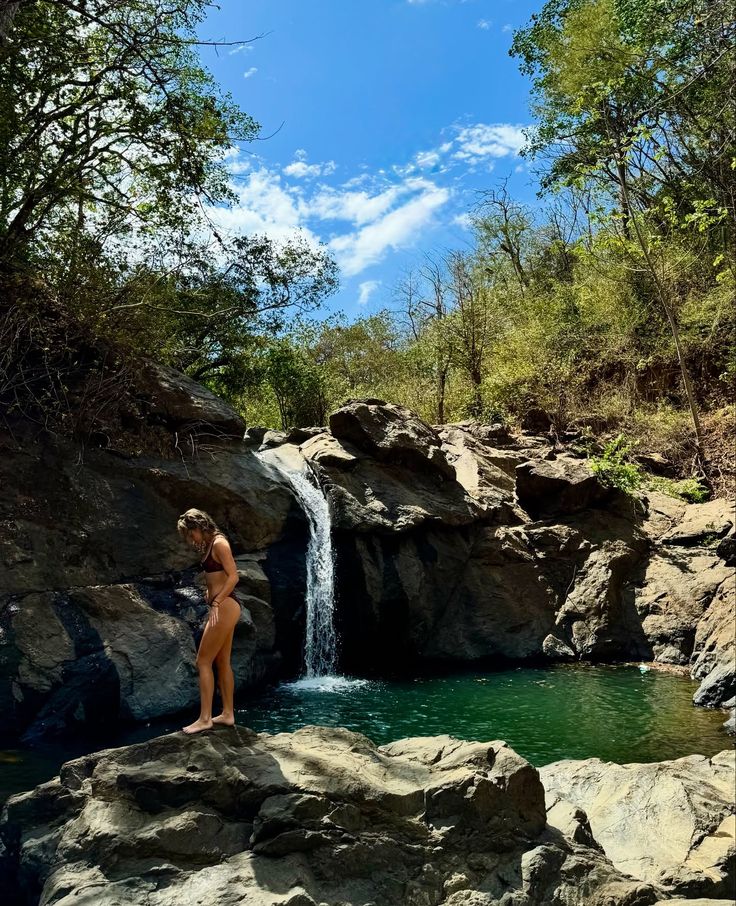 sri lanka water falls tour